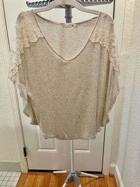 Heart Soul Lace-Shoulder V-Neck Tunic in Light Beige